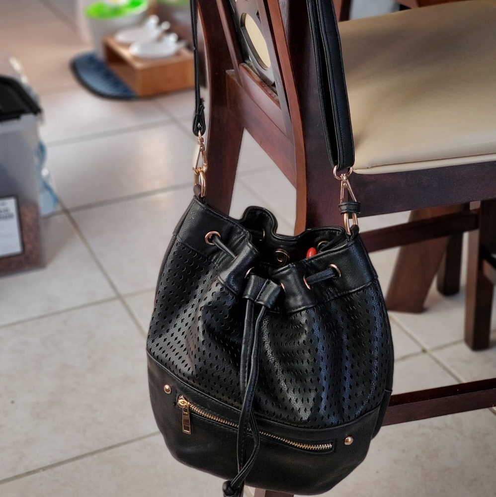 Cross bag